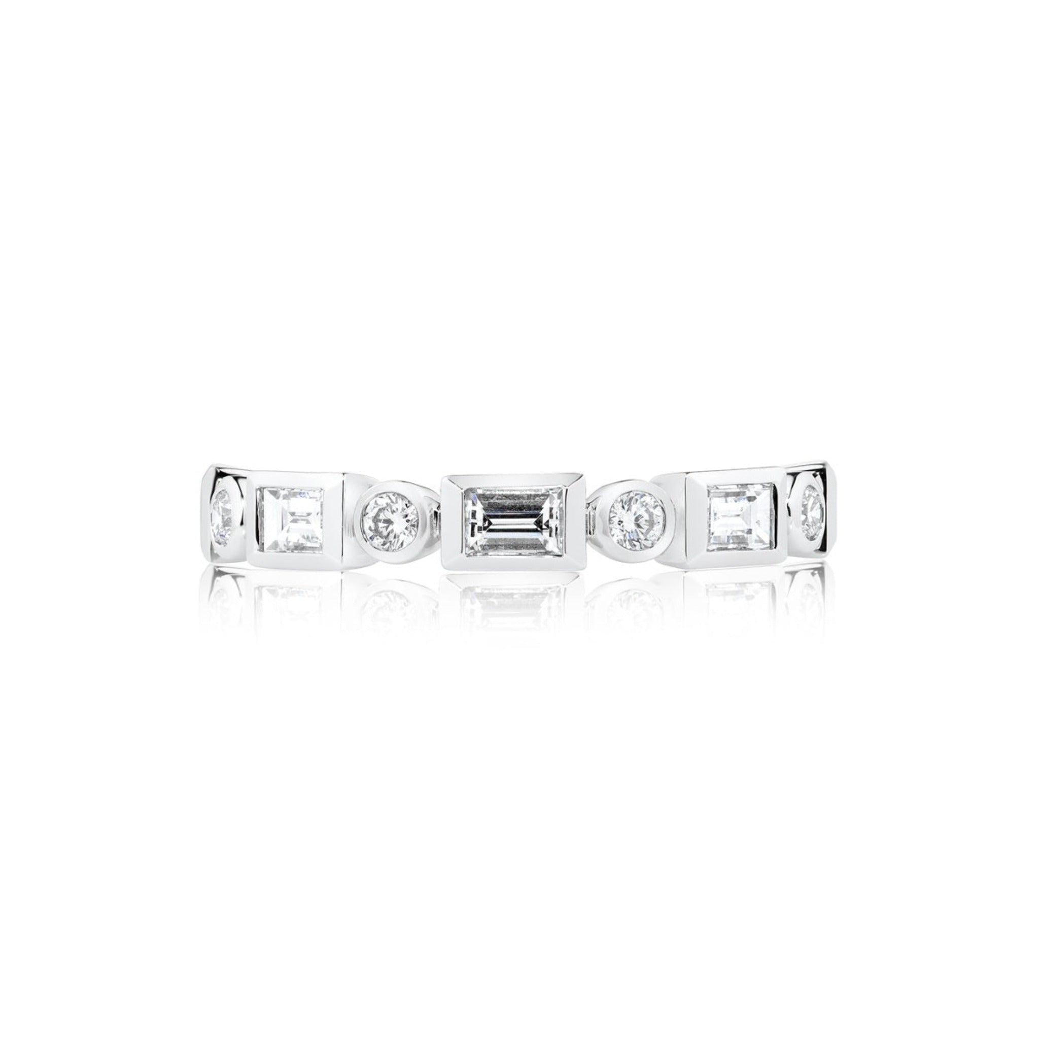 Baguette & Round Brilliant Bezel 9 Diamond Ring | 18ct White Gold